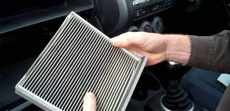 راهنمای انتخاب، خرید و تعویض فیلتر هوای مناسب برای خودرو