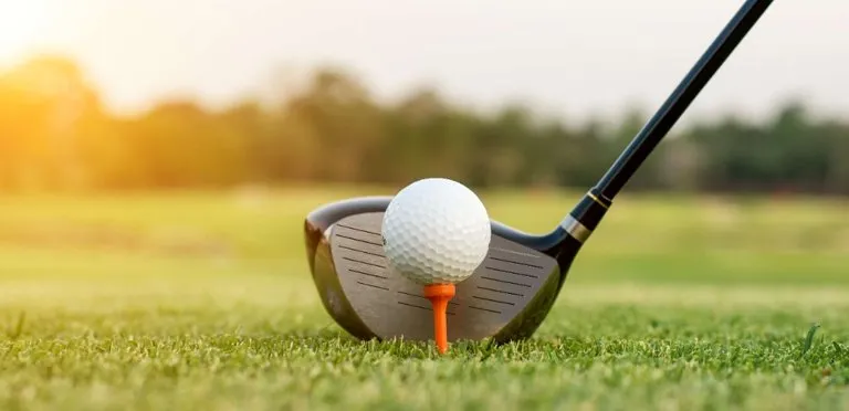 میکرو کرههای پلییورتانی شرکت Callaway باعث میشود که ضربهزدن با چوبهای گلف راحتتر انجام شود