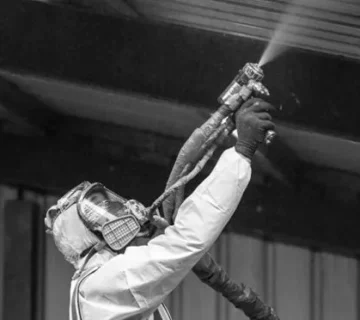 اسپری فوم عایق صوتی پلی یورتان، راه حلی ساده و سریع برای عایقکاری دیوارها و سقف