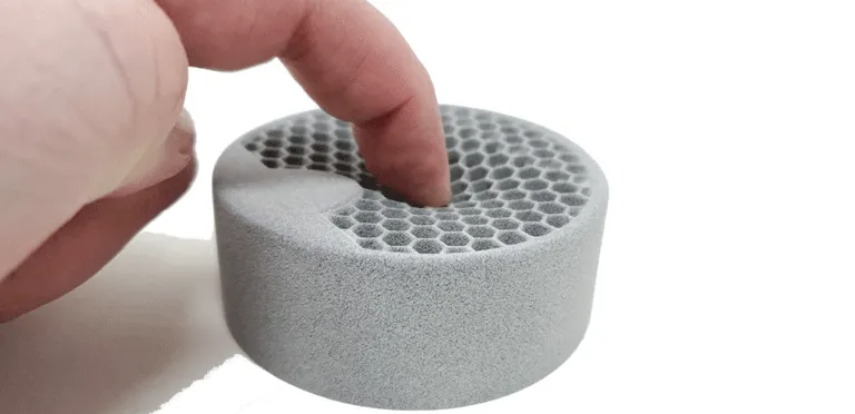 چاپ سه بعدی الاستومرهای سیلیکونی و پلی یورتان برای کاربرد های پزشکی