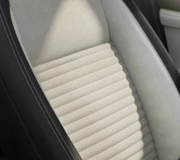 داو، جگوار لندرور و آدینت اولین موفقیت صنعتی را در زمینه‌ی تولید صندلی‌های خودرو با رویکرد اقتصاد چرخشی به دست آوردند.